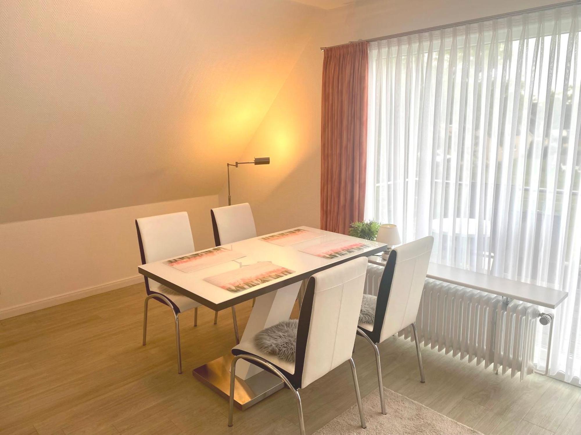 Haus Regina Apartment ทิมเมนดอร์เฟอร์ ชตรันด์ ภายนอก รูปภาพ
