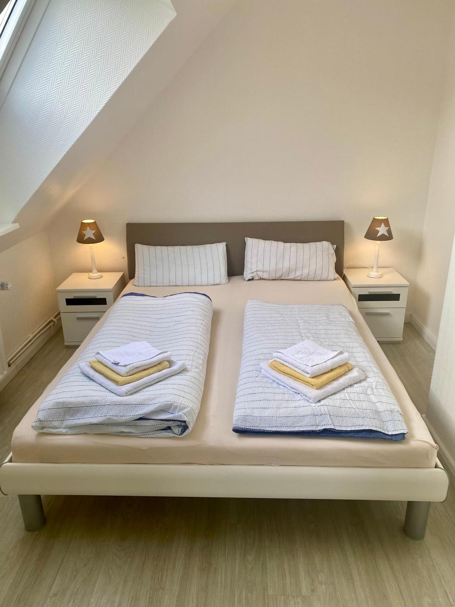 Haus Regina Apartment ทิมเมนดอร์เฟอร์ ชตรันด์ ภายนอก รูปภาพ